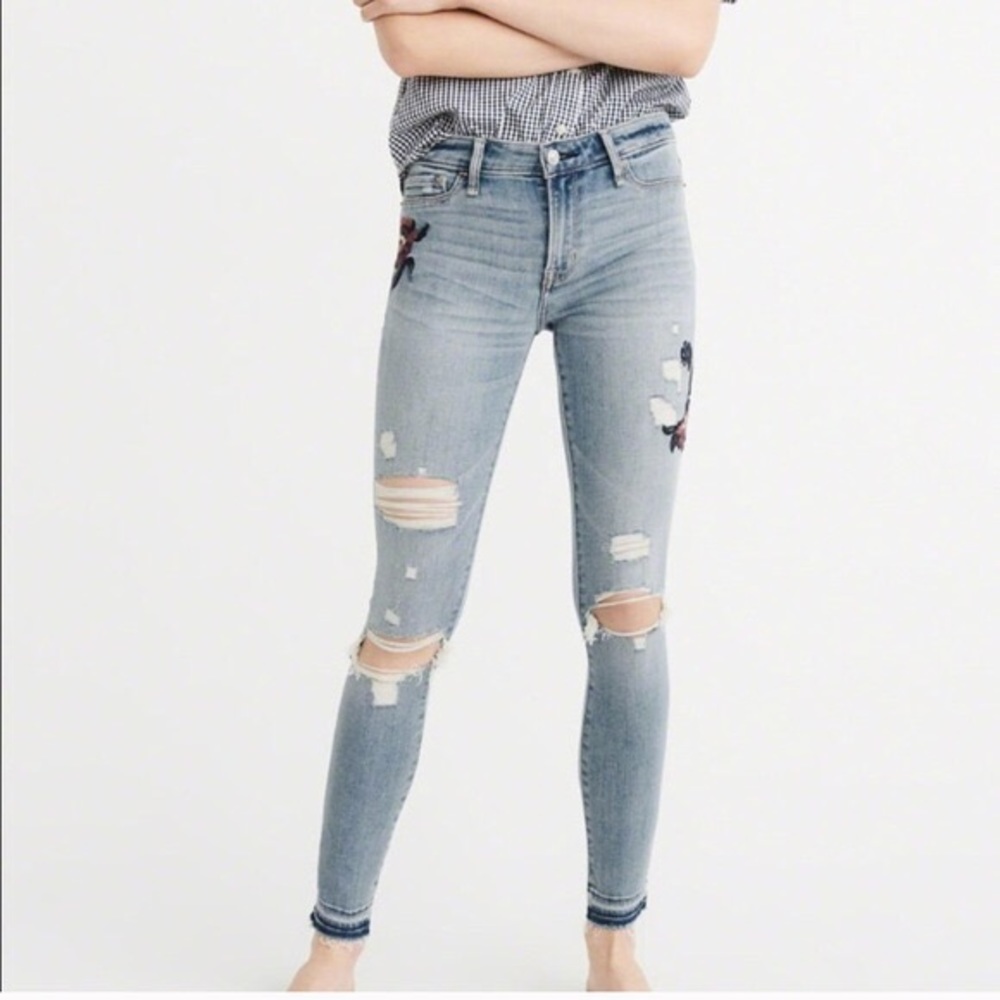 Abercrombie & Fitch Harper embroidered jeans 2